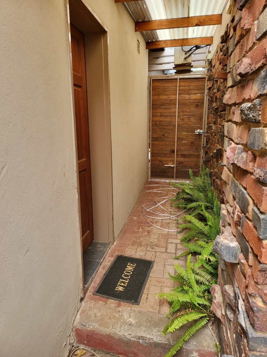 5 Bedroom Property for Sale in Universitas Free State